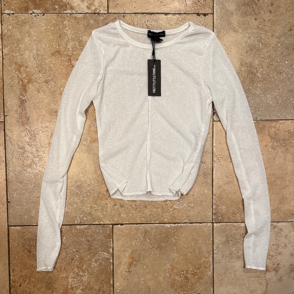Pretty Little Thing White Long Sleeve Top - size 0